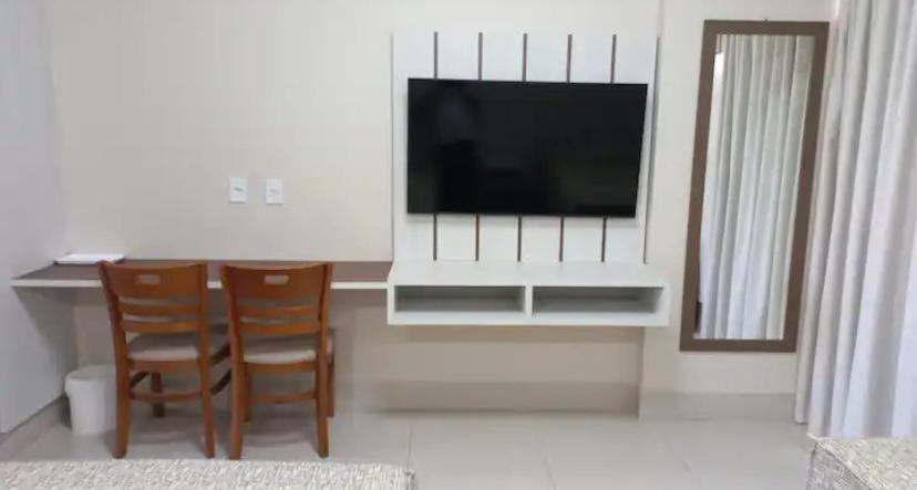 Spazzio Andrian & Silva - Inclusos Ingressos Do Parque Caldas Novas Exteriör bild