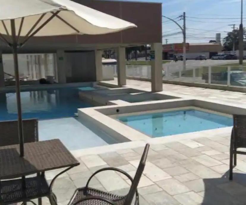 Spazzio Andrian & Silva - Inclusos Ingressos Do Parque Caldas Novas Exteriör bild
